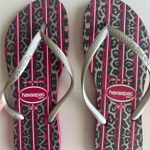 Havaianas Silver Strap Leopard Flip Flops